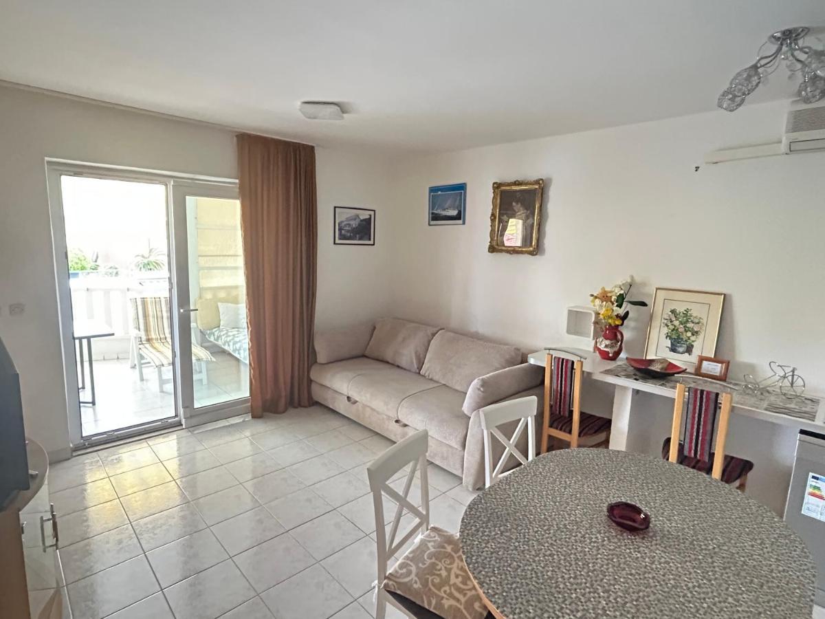 Apartments Sanda Промайна Екстер'єр фото
